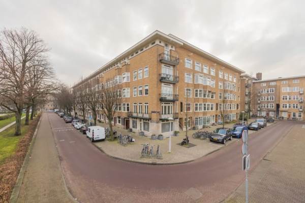 Woning Stadionplein 211 Amsterdam