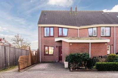 Woning Albertje Onosplantsoen 2 Hoofddorp