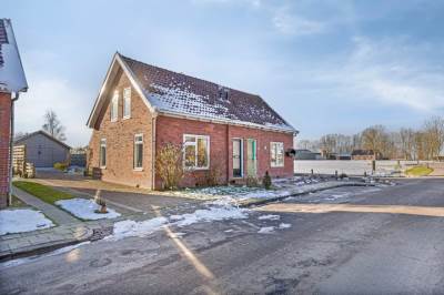 Woning Stationsweg 20 Visvliet