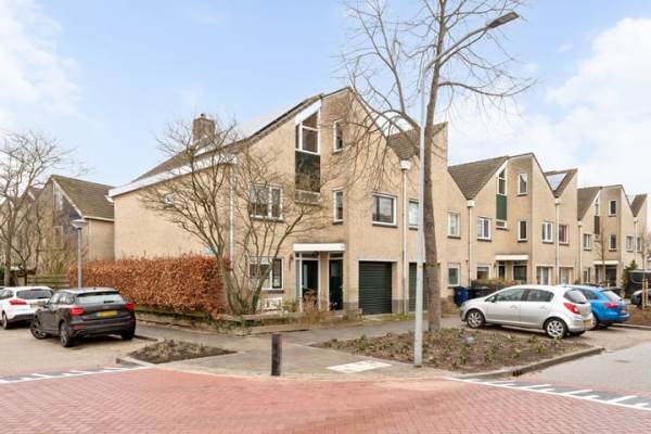 Woning H. Andriessenweg 1 Almere