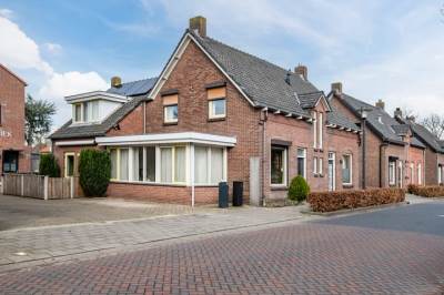 Woning Laagstraat 33 Rijen