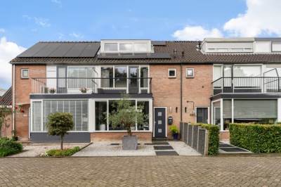 Woning Landmanshof 47 Hendrik-Ido-Ambacht
