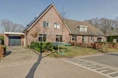 Woning Bussloselaan 17A Voorst (Gem. Voorst)