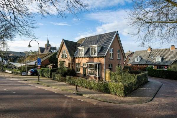 Woning Brink 5 Laren (NH)