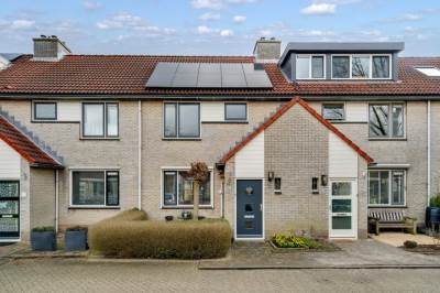 Woning Maatcamp 9 Houten