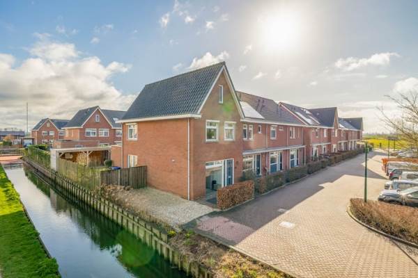 Woning Van der Ledestraat 1 Lopik