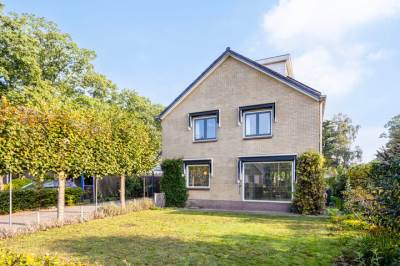 Woning Bussloselaan 11A Voorst (Gem. Voorst)