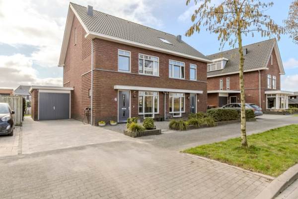 Woning Oeverzeggeweg 6 Heerhugowaard