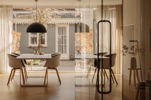 Woning Tweede Constantijn Huygensstraat 77O Amsterdam