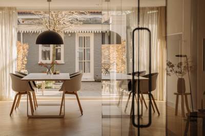 Woning Tweede Constantijn Huygensstraat 77O Amsterdam