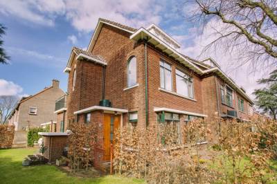 Woning Koningin Emmalaan 34 Leidschendam