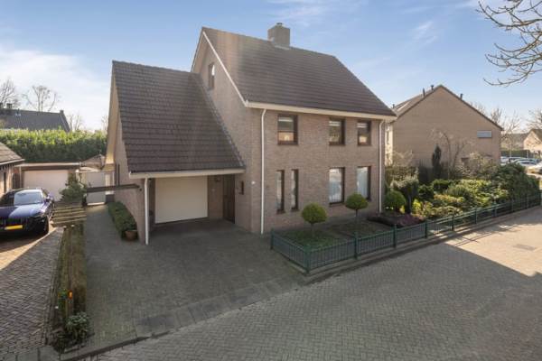 Woning Roerdomp 88 Etten-Leur