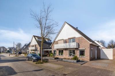 Woning De Huisakker 21 's-Heerenberg
