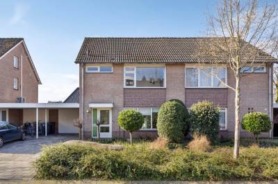Woning van Duijnhovenstraat 11 Helmond