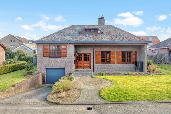 Woning Burg. van Hinsbergstraat 2 Obbicht
