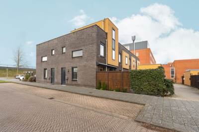 Woning Makassarweg 42 Almere