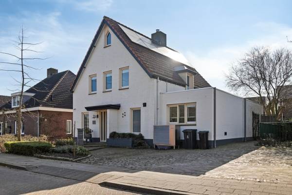 Woning de Weem 2 Broekhuizen (LI)