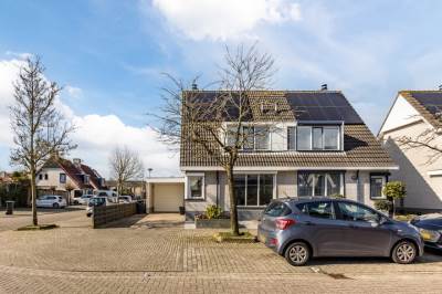 Woning Kloosterturf 10 Steenbergen (NB)