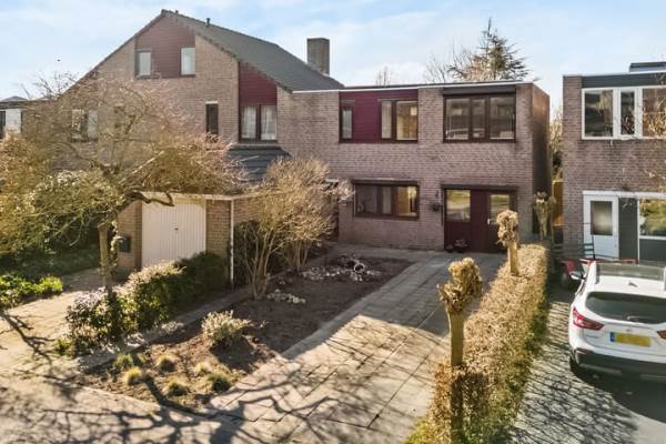 Woning Van Daatselaarhof 38 Leusden