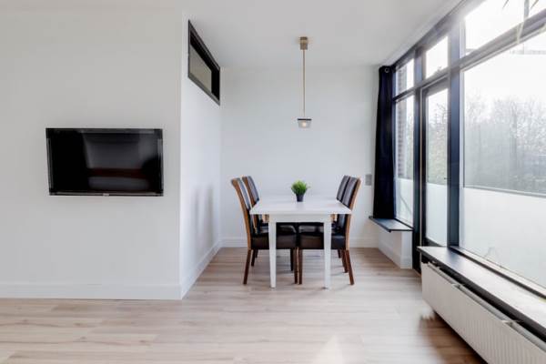 Woning Pieter Postlaan 89B Rotterdam