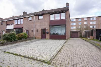Woning Leeuwenhoekstraat 7 Geleen