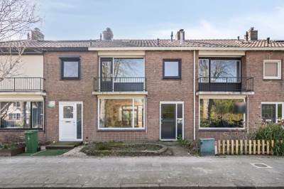 Woning Alexander Verhuellstraat 111 Brielle