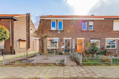 Woning Begoniasingel 8 Geleen