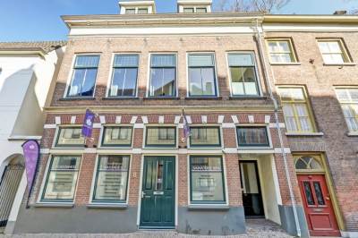 Woning St. Walburgstraat 811 Tiel