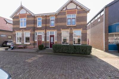Woning Kerkstraat 16 Woubrugge