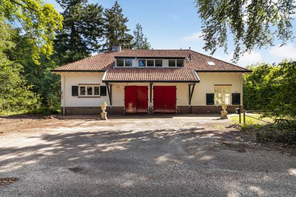 Woning Soestdijkerstraatweg 153 Hilversum