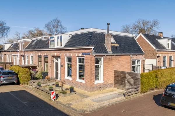 Woning Ludolf Bakhuizenstraat 20 Leeuwarden