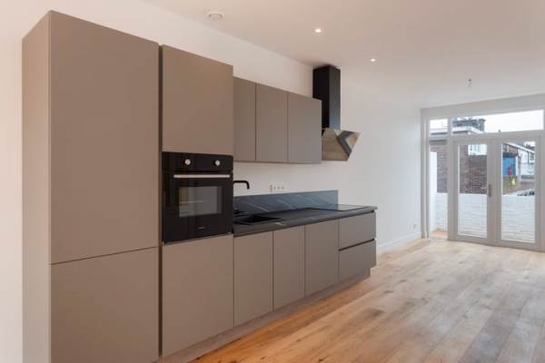 Woning Hoenderloostraat 81 Den Haag