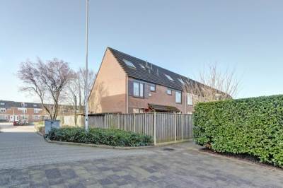 Woning Rudyard Kipling-erf 121 Dordrecht
