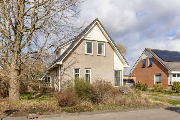 Woning De Houtwal 8 Opende