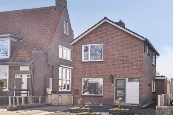 Woning Mr. Ovingstraat 3 Klazienaveen