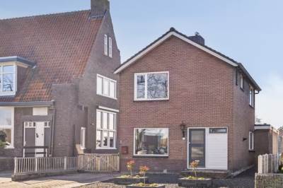 Woning Mr. Ovingstraat 3 Klazienaveen
