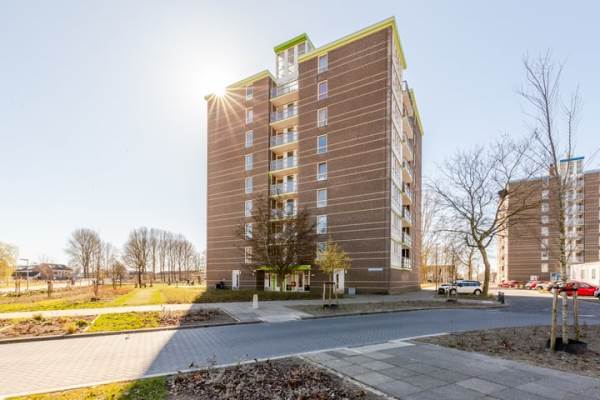 Woning Messiaenplantsoen 82 Almere