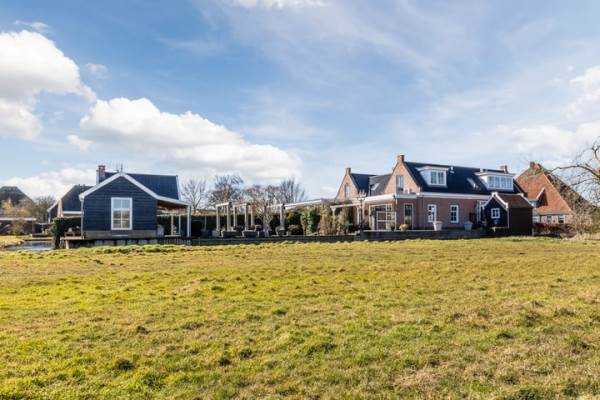 Woning Dorpsstraat 133 Assendelft