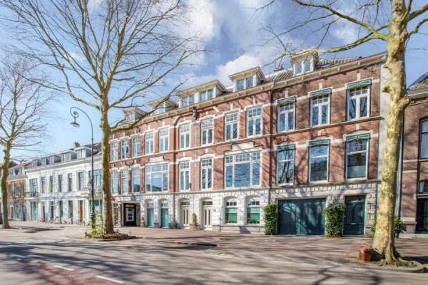 Woning Weerdsingel W.Z. 18C Utrecht