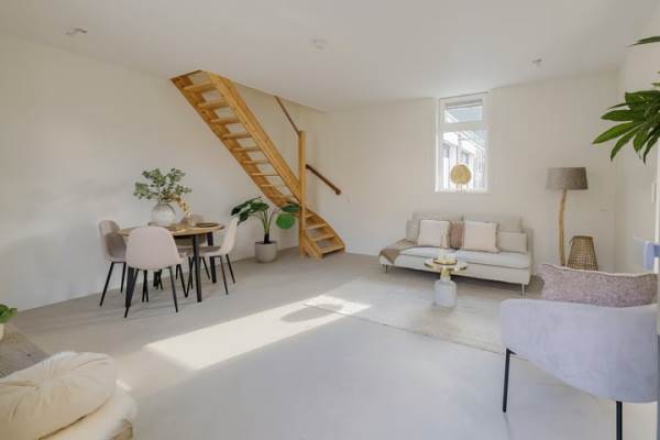 Woning Bloemendaalsestraatweg 92 Santpoort-Zuid