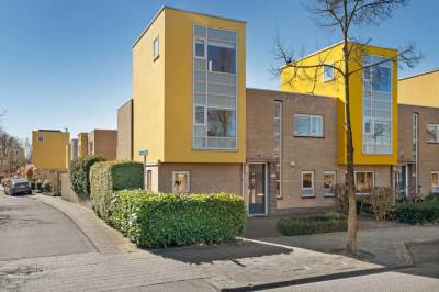 Woning Commissarislaan 166 Zwolle