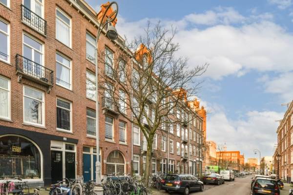 Woning Tolstraat 1212 Amsterdam