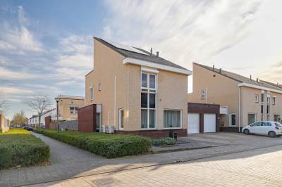 Woning Octavianus 24 Born