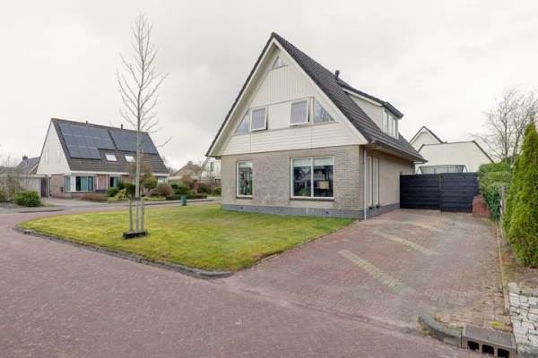 Woning Dalgrond 2 Surhuisterveen