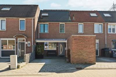 Woning Eindhovenstraat 64 Almere