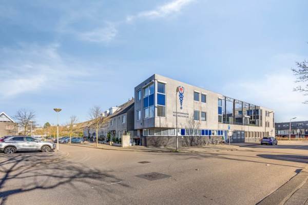 Woning Marga Klompéstraat 37 Velserbroek