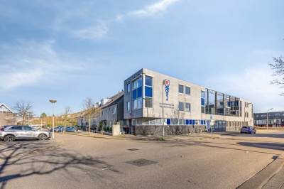 Woning Marga Klompéstraat 37 Velserbroek