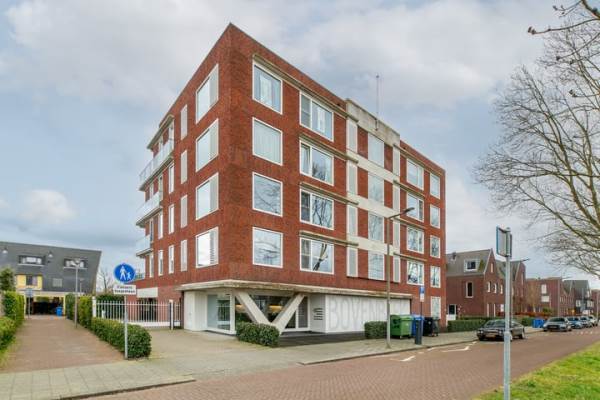 Woning Van der Duijn van Maasdamweg 436 Rotterdam