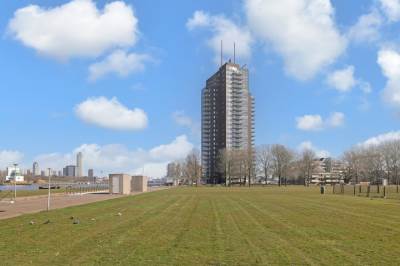 Woning Charloisse Hoofd 65A Rotterdam