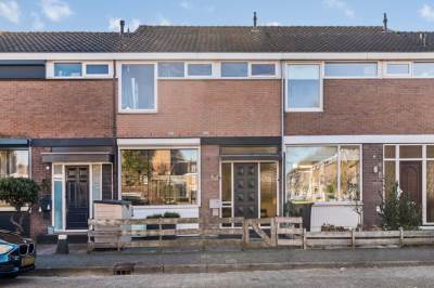 Woning Bernhardstraat 10 Nieuw-Beijerland